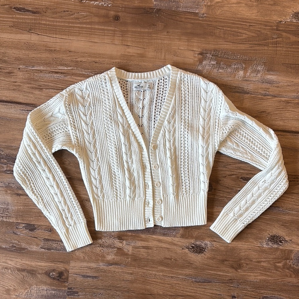 Hollister White / Ivory Cable Knit Cardigan Button Down Sweater Cardigan Size XS